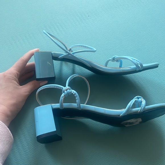 Blue sandals - Picture 2 of 3